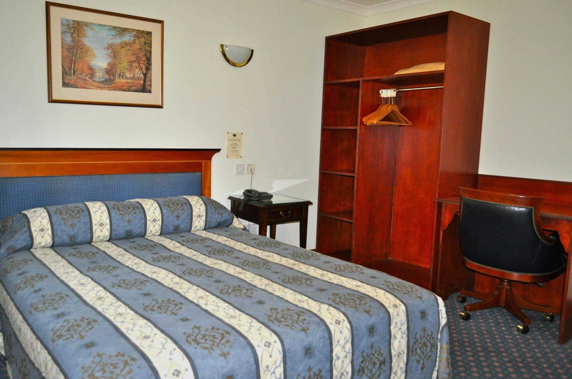 Lochway Hotel Dumbarton Zewnętrze zdjęcie